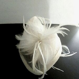 August Hat Bow Sinamay Hairslide Feather Hat